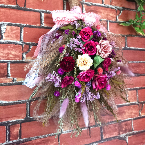 大きめ』薔薇と紫式部、ススキのエレガントで可愛いブリザーブド