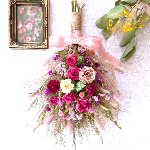 大きめ』薔薇と紫式部、ススキのエレガントで可愛いブリザーブド