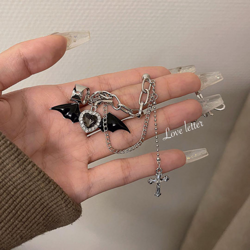 地雷ハートデビル片耳ピアス イヤリング 韓国 量産型 コンカフェ Y2K