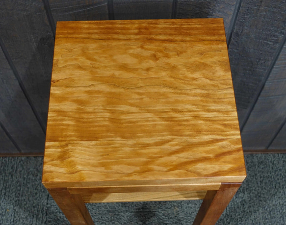 サイドテーブル　花台　コンソールテーブル　シンプル　おしゃれ　アメリカンブラックチェリー無垢材　ちょっと贅沢 4枚目の画像