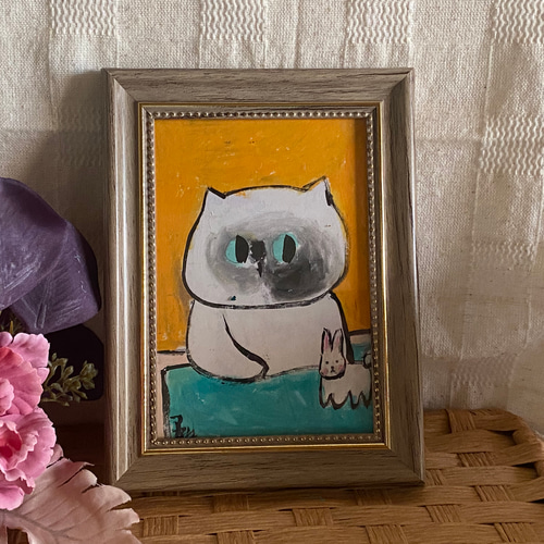 絵画 。手描き【部屋で楽しく遊んでいるかわいい猫たち】 絵画。原画手描き【猫ちゃんはウサギと楽しく遊んでいる】 絵画
