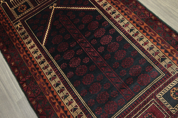 Prayer Rug ミフラブデザイン　オールド手織り絨毯　アフガン　トライバルラグ　95x162cm　＃134 4枚目の画像