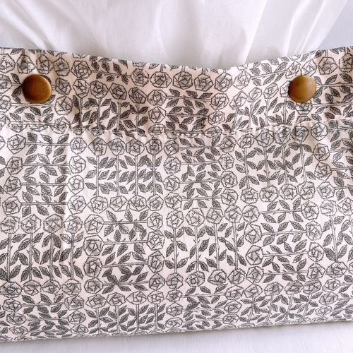 リバティ スリーピングローズ グレイ ティッシュボックスカバー
