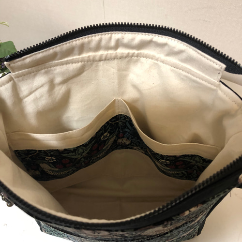 ショルダーバッグ スクウェアタイプ 黒系Ⅴ ショルダーバッグ tumugi  