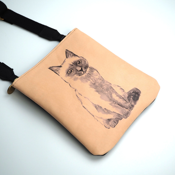 拉鍊手拿包（暹羅貓/繪圖系列）單色真皮智慧型手機迷你肩背包 第5張的照片