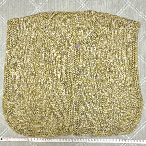 あったかケープ　手編み　ニット　ボレロ　カーディガン　ケープ　薄黄　濃黄 3枚目の画像