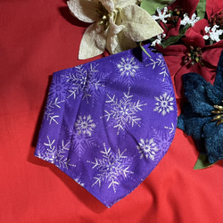 【2023年クリスマス】雪の結晶〜紫色(柄物⑥-139)   マスク　綿100％  サイズ・裏地選択可 4枚目の画像