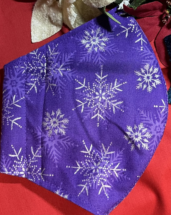 【2023年クリスマス】雪の結晶〜紫色(柄物⑥-139)   マスク　綿100％  サイズ・裏地選択可 3枚目の画像