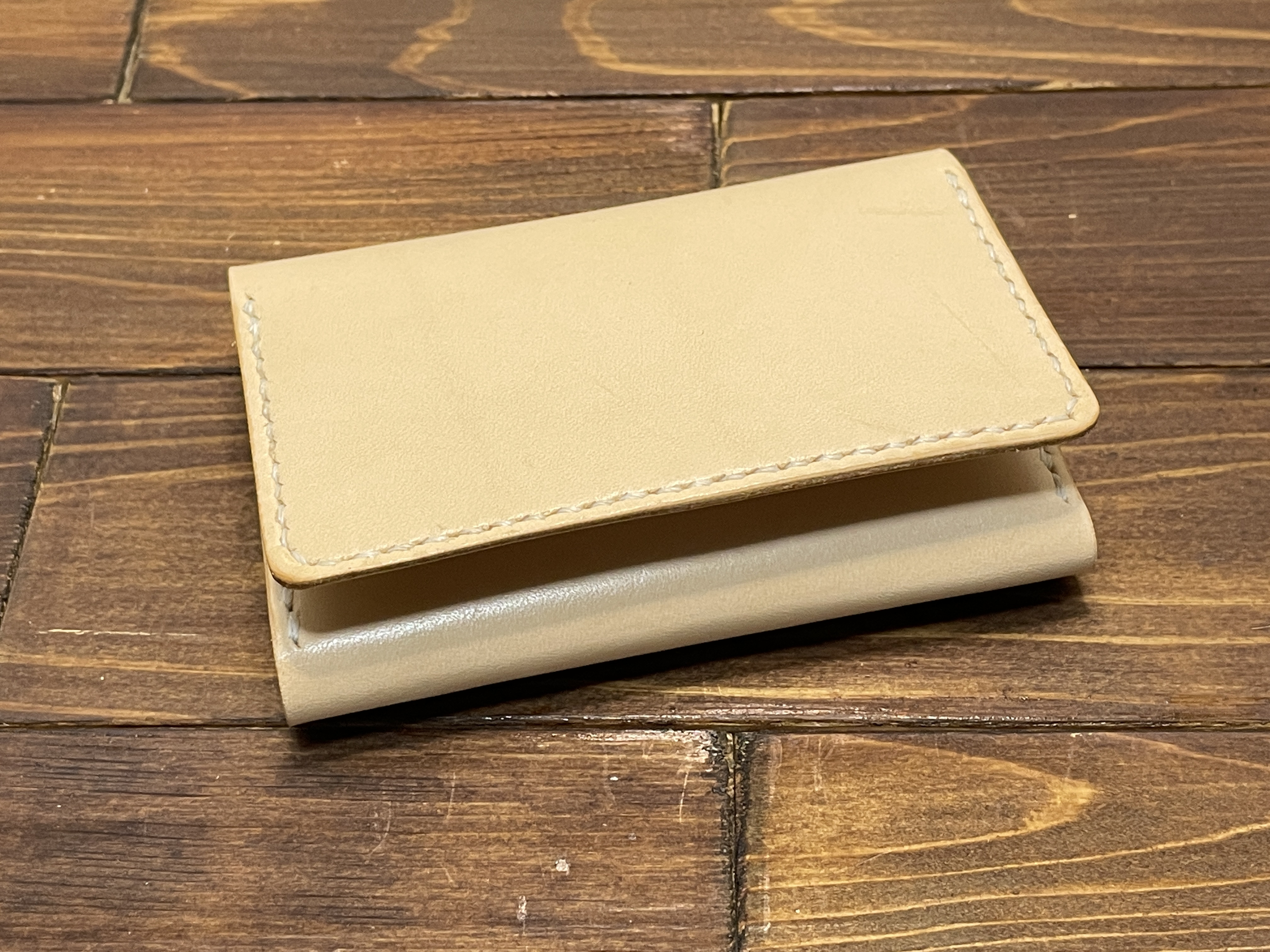 横マチ名刺入れナチュラルカラー 4,510円