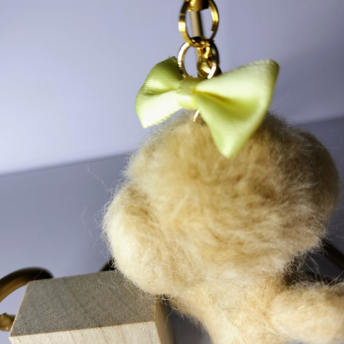 羊毛フェルト マルプーのぷちマルプーストラップ 羊毛フェルト Hand