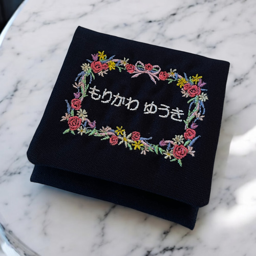 ロラライハリス♡刺繍のポーチ♡総刺繍コインケース♡お纏め出品 ロラライハリス♡刺繍のポーチ♡総刺繍コインケース♡お纏め出品