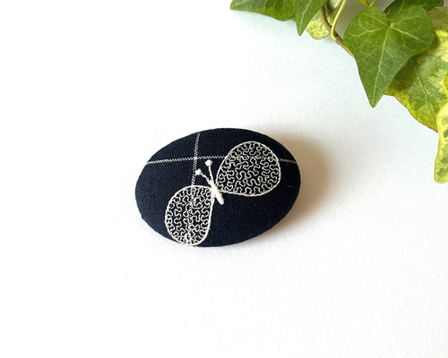 ミナペルホネン ブローチ（大） ブローチ chardon 通販 16769266