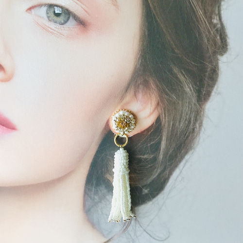 【Dries Van Noten】刺繍ビーズイヤリング ビーズ刺繍とビーズタッセルのイヤリング ◇華やぎ◇ イヤリング