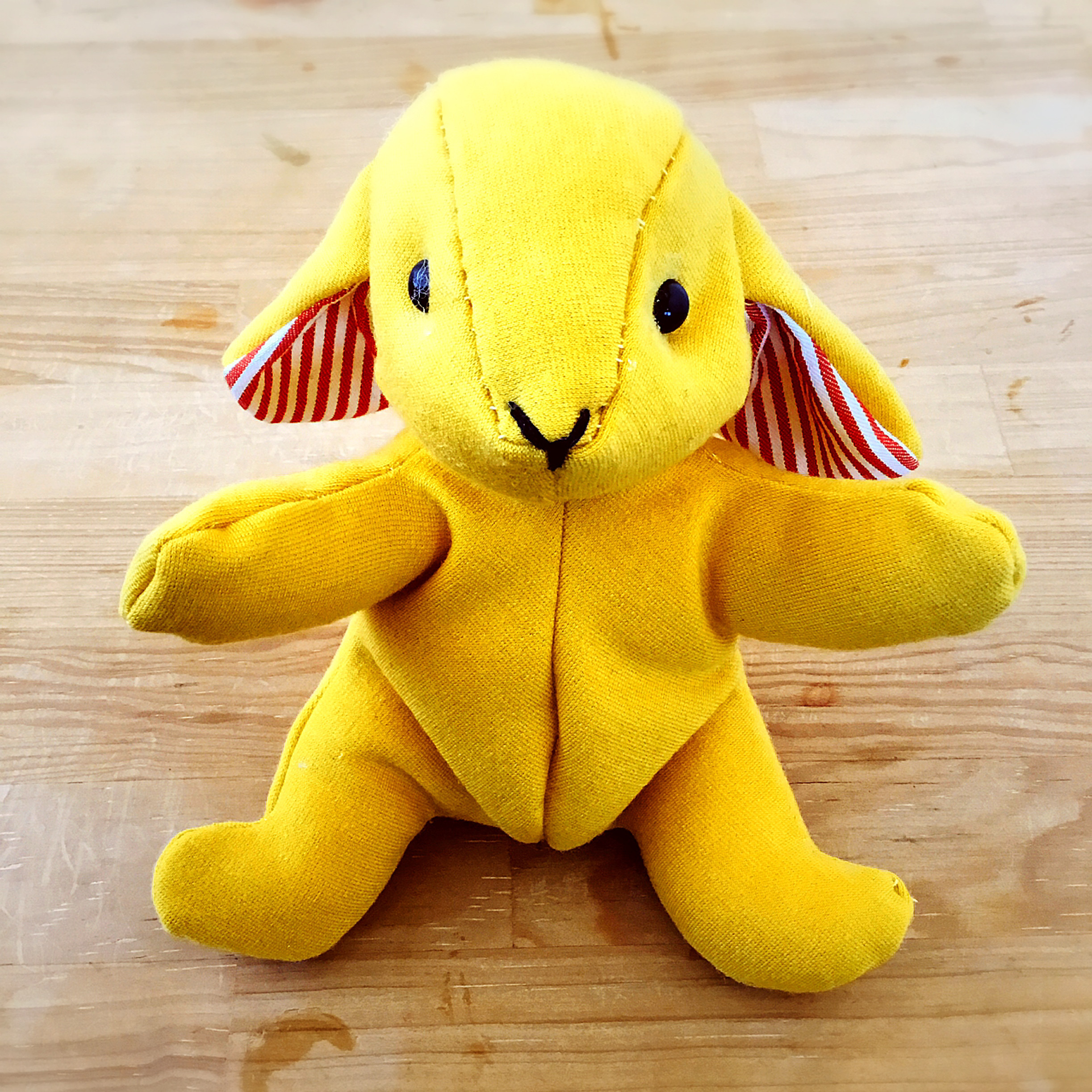 お歳暮・冬ギフト特集 - おとなの週末お取り寄せ倶楽部 ❤幸福のうさぎちゃん❤イエロー❤2点限定❤可愛い〰️❤ アクセサリー