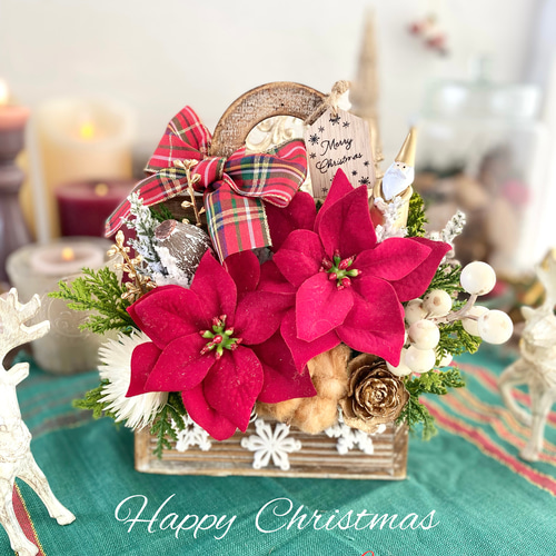 Happy Christmas！ 〜真っ赤なポインセチアのクリスマスアレンジ 