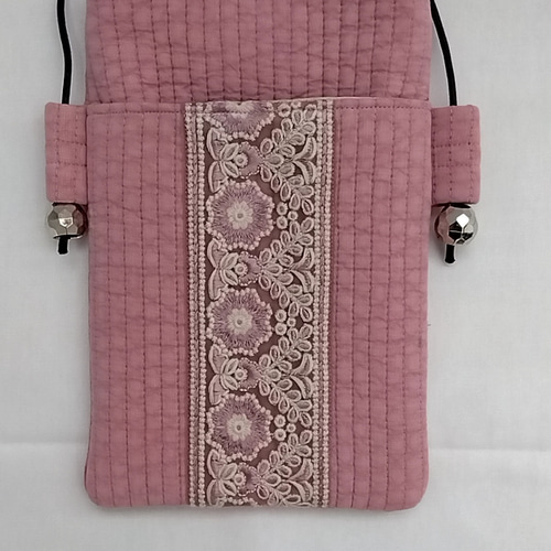 インド刺繍リボン ヌビキルト スマホポーチ 【くすみピンク〜ピンク