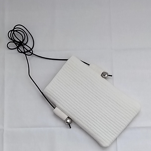 めぐ様　インド刺繍リボンポシェット　Classic3600 めぐ様 インド刺繍リボンポシェット Classic3600 - メルカリ