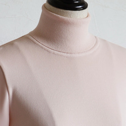 【華麗◎】異材質泡泡袖高領套頭衫【淺粉紅色】 第9張的照片