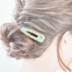 くすみミルキーカラーのリボンヘアクリップ୨୧【ミント】秋冬　アクセサリー　ヘアアクセサリー　レジン 3枚目の画像