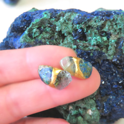 Earth◆地球のいろ／Chrysocolla×Prehnite＊金継ぎピアス／L size 3枚目の画像