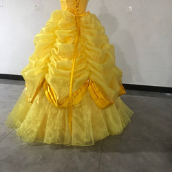 高品質！彩色洋裝黃色 Princess Line 音樂會/音樂會新娘 第2張的照片