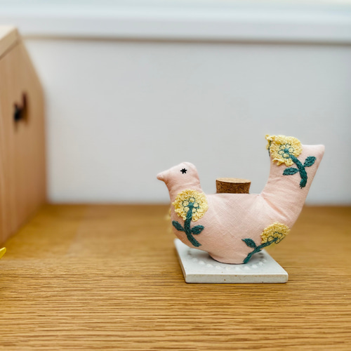⚮̈ミナペルホネン ハンドメイド⚮̈小鳥の入れ物 オブジェ 置物／skip
