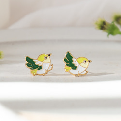 綠繡眼 Japanese White-eye 鳥 夾式耳環 醫療鋼針 生日禮物 紙盒包裝 第7張的照片