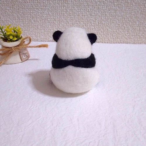 羊毛フェルト　パンダ 羊毛フェルト【パンダ】 - メルカリ