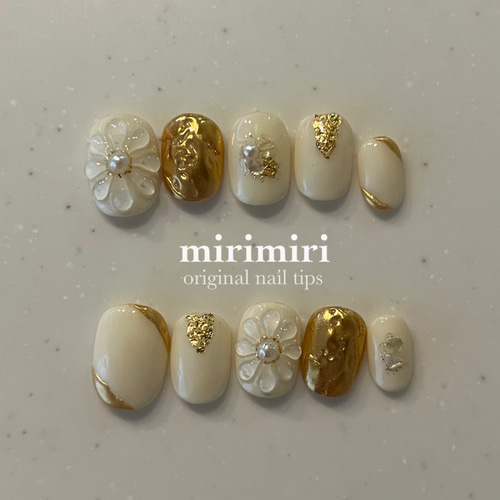 ニュアンスネイル　ぷっくりフラワー　結婚式　ブライダル　成人式　フレンチガーリー ニュアンスネイル ぷっくりフラワー 結婚式 ブライダル 成人式