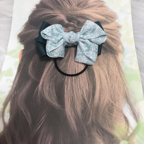 リボン ヘアゴム ヘアアクセサリー エメラルドグリーン レース風  