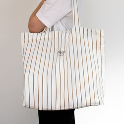 Lightweight Tote Bag 1枚目の画像