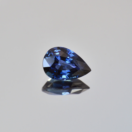 ソ付 ブルー サファイア 0.705ct ルース ペアシェイプ 天然石 CheReine 