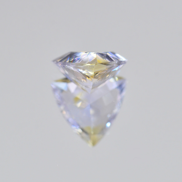 ソ付 バイカラーサファイア 1.245ct ルース トリリアント 5枚目の画像