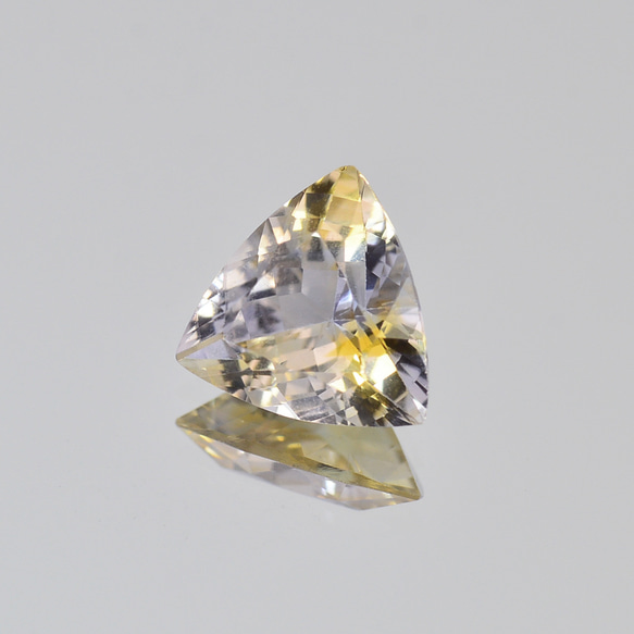 ソ付 バイカラーサファイア 1.245ct ルース トリリアント 4枚目の画像