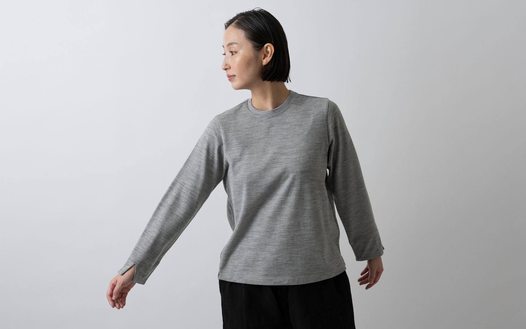ウォッシャブルウールクルーネック lightgrey｜ladies 2size｜HANDROOM WOMEN'S