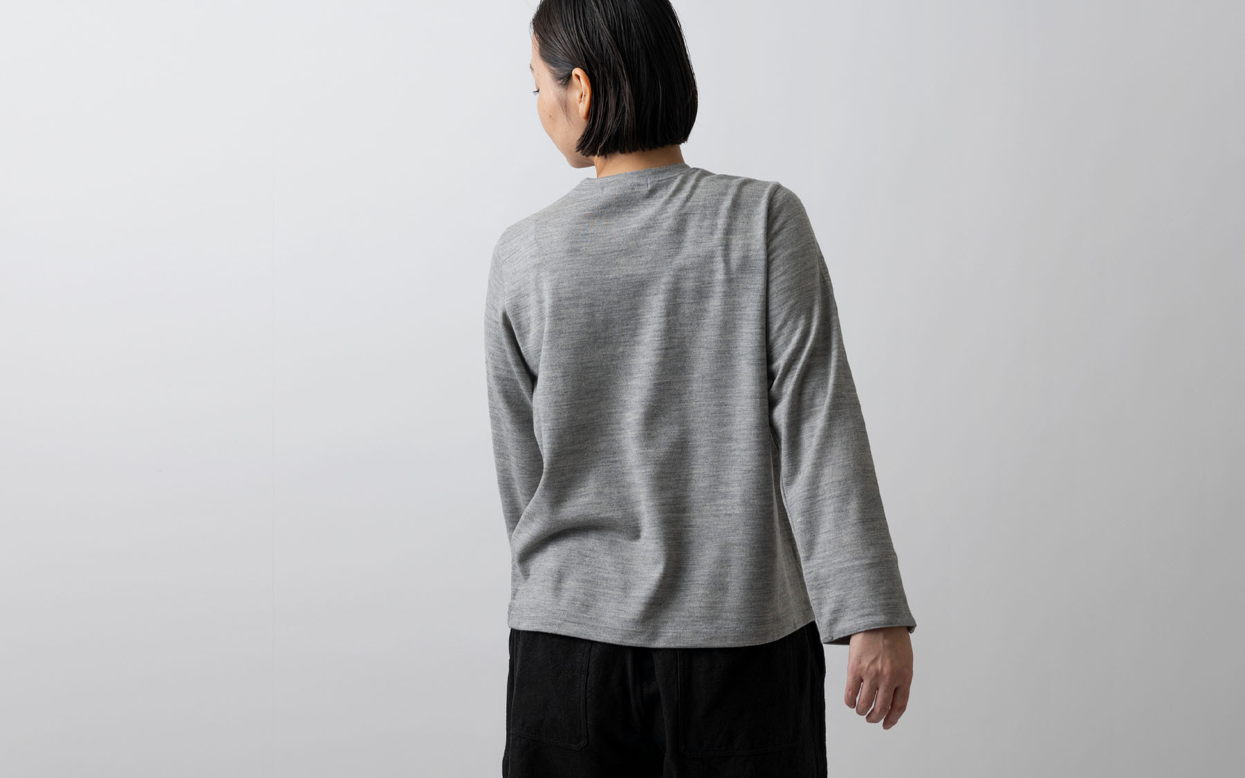 ウォッシャブルウールクルーネック lightgrey｜ladies 2size｜HANDROOM WOMEN'S