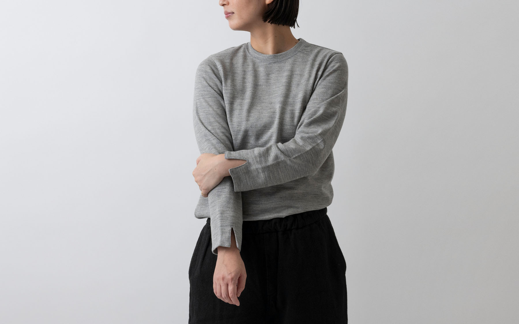 ウォッシャブルウールクルーネック lightgrey｜ladies 2size｜HANDROOM WOMEN'S