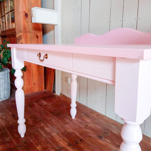 海外インテリア風キッズデスク ピンク色の学習机 フレンチシックグレー