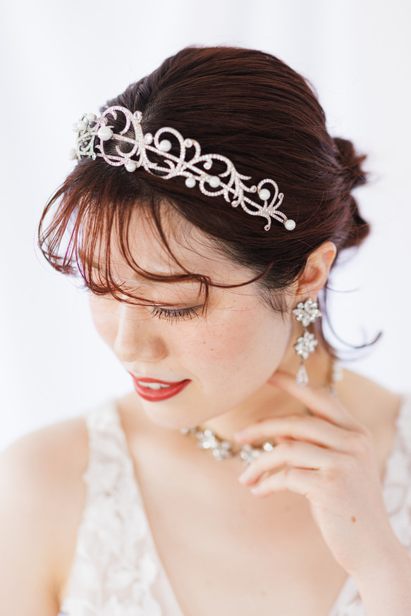韓国ウェディングロイヤルティアラ　ブライダルウェディングヘッドドレス 1枚目の画像