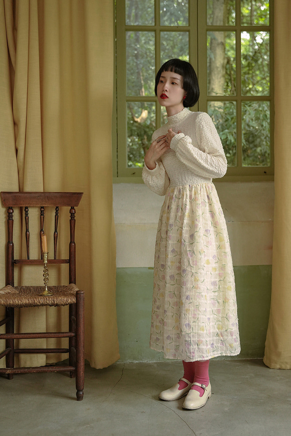 奶芙鬱金香 法式復古少女立領華夫格拼接洋裝 花花假兩件連衣裙 第16張的照片