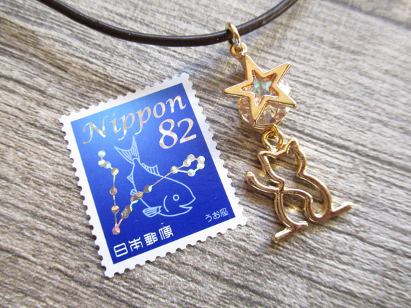 ◇1187 星守る猫　本革紐のネックレス ※約50㎝・ゴールド 4枚目の画像