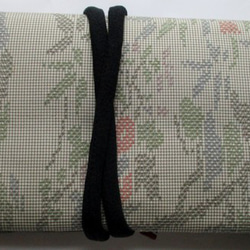 ７４４３　色大島紬の着物で作った和風財布・ポーチ#送料無量 2枚目の画像