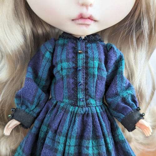 986※紺と緑のチェックワンピース ※ブライスアウトフィット