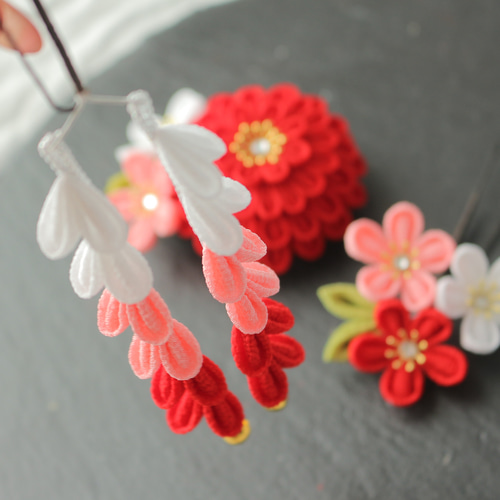 専用　七五三　かぐや　菊花と竹の花簪　櫛平打ち簪　鼈甲色簪　後挿し　Uピン簪水引 Prices down）髪飾り 蒔絵塗り 前櫛 平打ち簪セット「桜」 成人