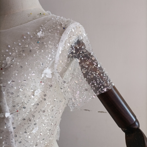 ハンドビジューボレロ クルーネック 抜群のおしゃれ見え フェミニンな  