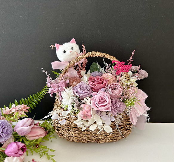 ご結婚お祝いやプレゼント♡籠バッグフラワーアレンジ「受注制作」 7枚目の画像