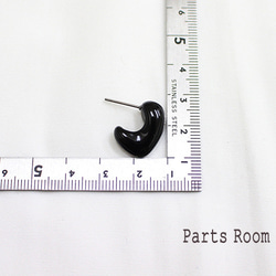 【4件】半心形耳環【白色】【鈦柱/無扣】-mt-4165 第4張的照片