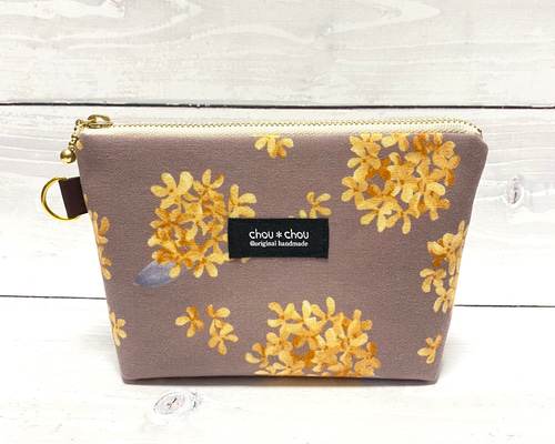 82ab702c677e861b53fb369bbede40