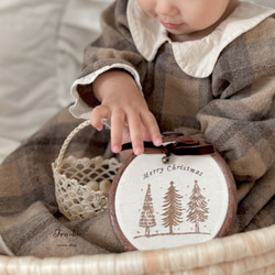 ✽Christmas✽ embroidery plate　 クリスマス　クリスマスグッズ　オーナメント　 1枚目の画像