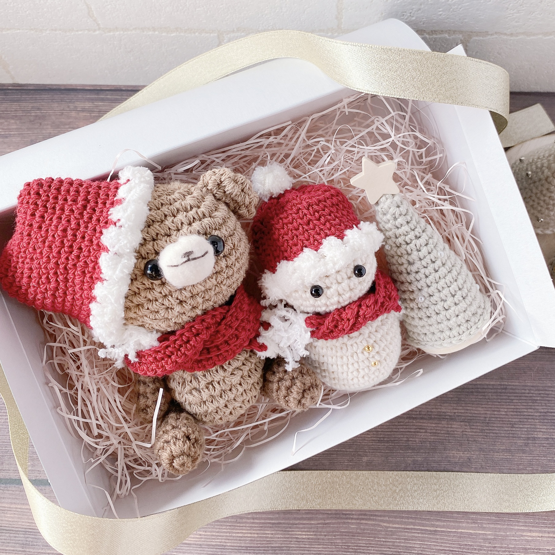 くみっきーさん専用　クリスマス❣️サンタ帽子　ドールチャーム　ハンドメイド